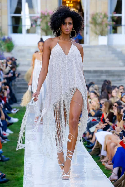 Look 1